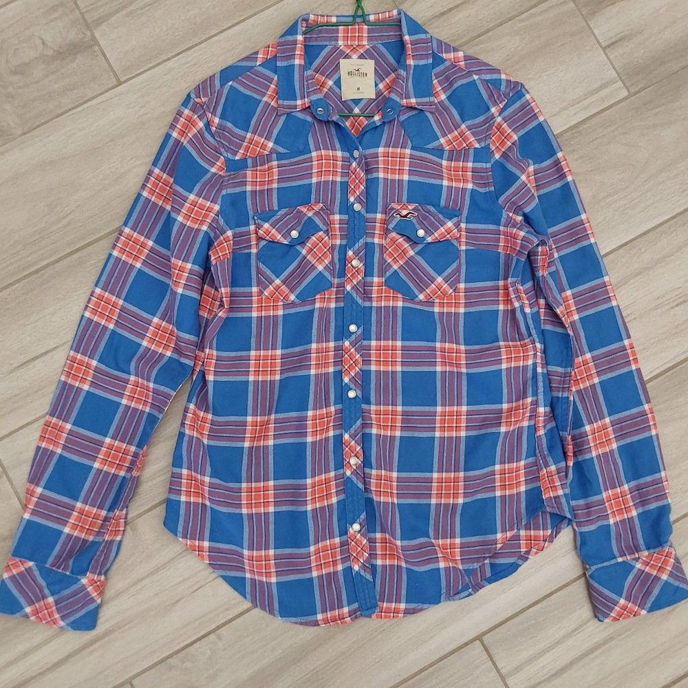 Hollister Junior Blue/Pink Plaid Snap Close Flannel Western Shirt.  Size M Jr.